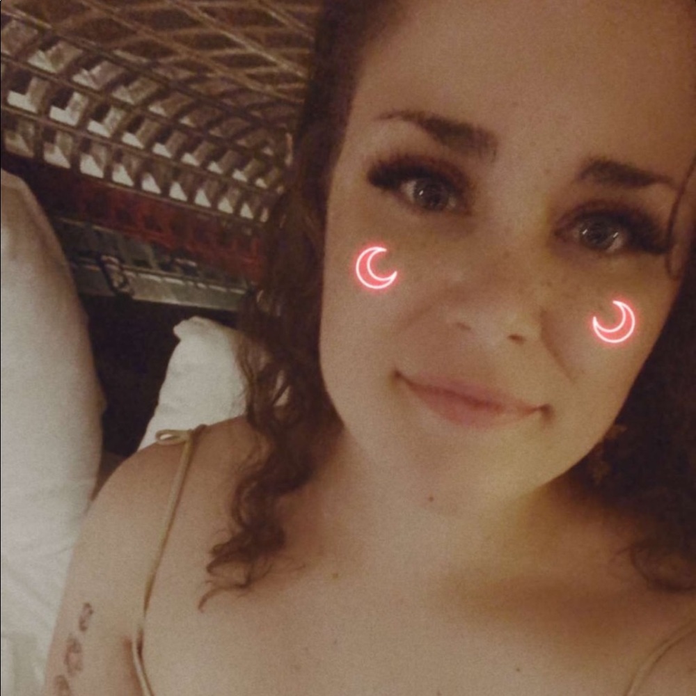 Meet your Posher, Shelby